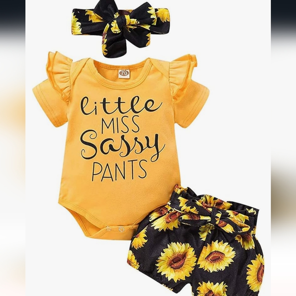 Little Miss Sassy Pants Short Sleeve Onesie and Sunflower Shorts Size Newborn